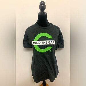 Chive “Mind the Gap” tee